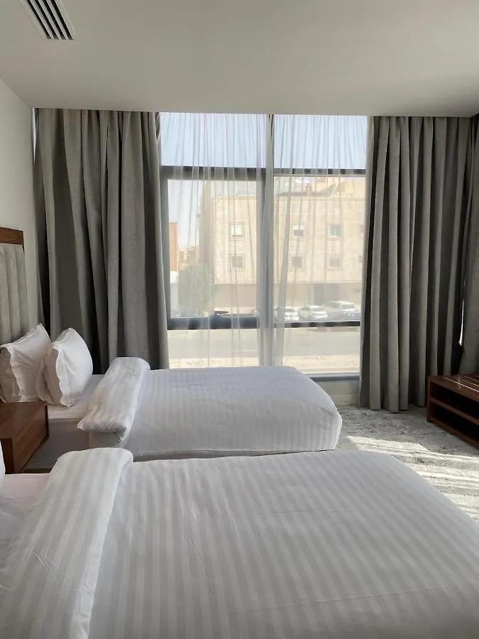 شرفة Hotel Riyadh 0*,  Saudi Arabia